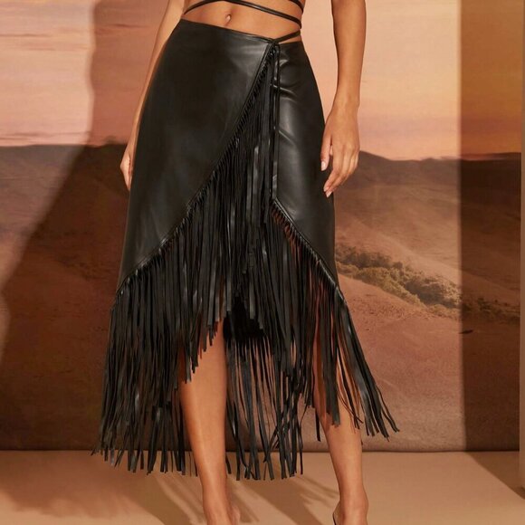 Black Party Women's Faux Leather High-Waisted Midi Skirt With Fringe Details